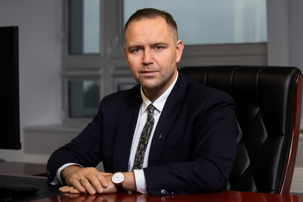 How to Watch Tout le monde veut prendre sa place Live & Replay on France 2